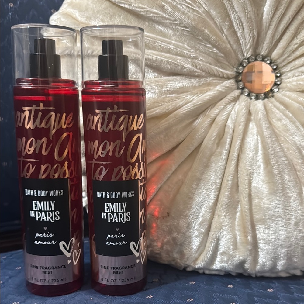 Emily in Paris Fine Fragrance Mist Set - Picture 1 of 1